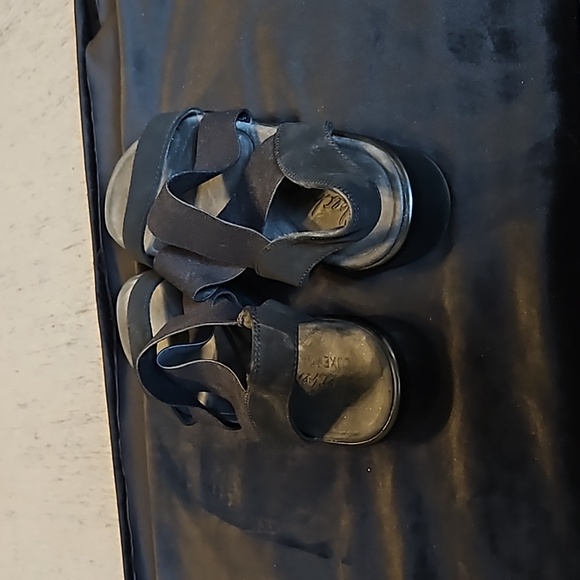 Sketchers luxefoam black suede and elastic  Sandals Size 8 - Picture 5 of 6